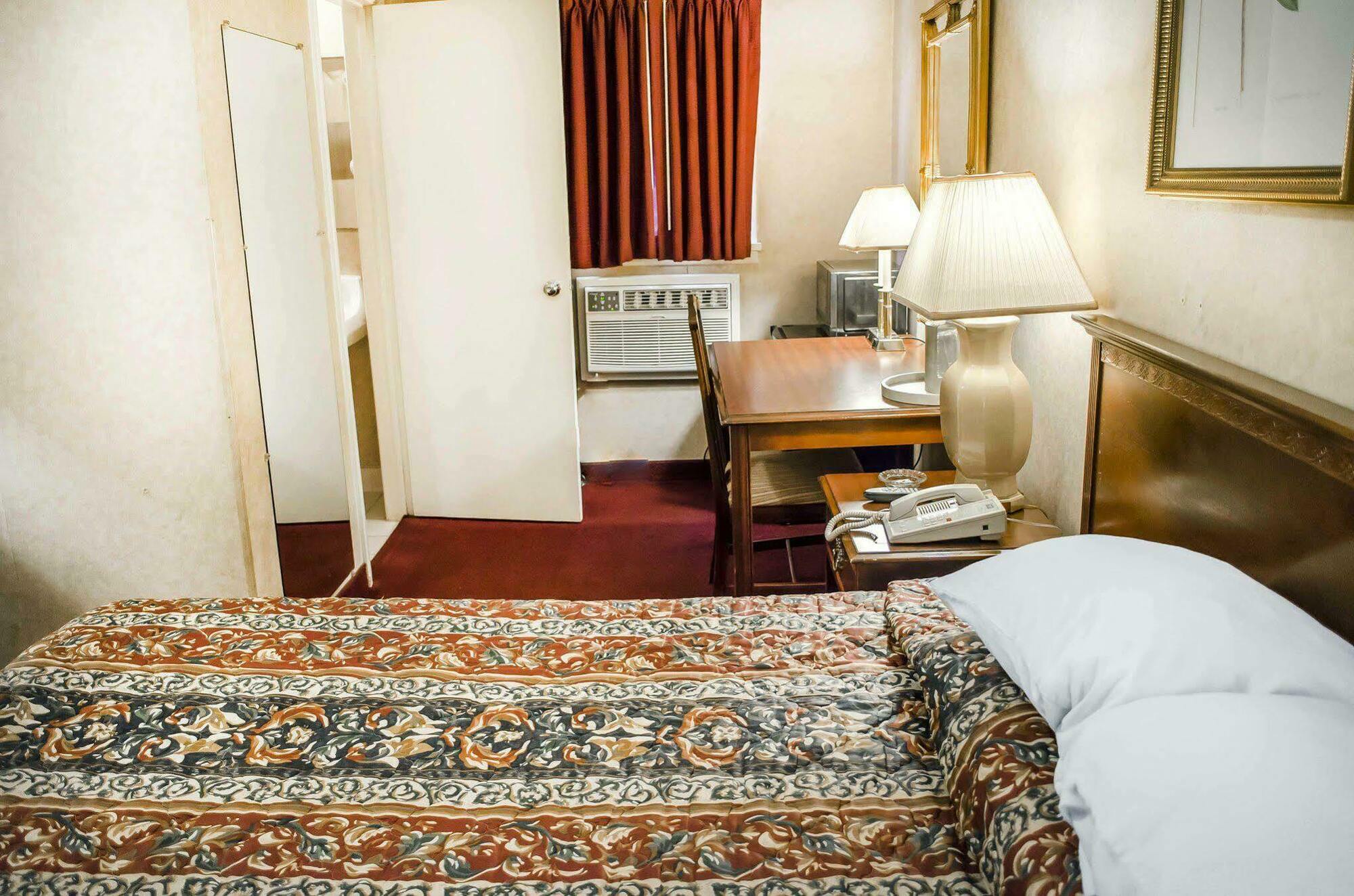 Rodeway Inn Dillsburg Kültér fotó